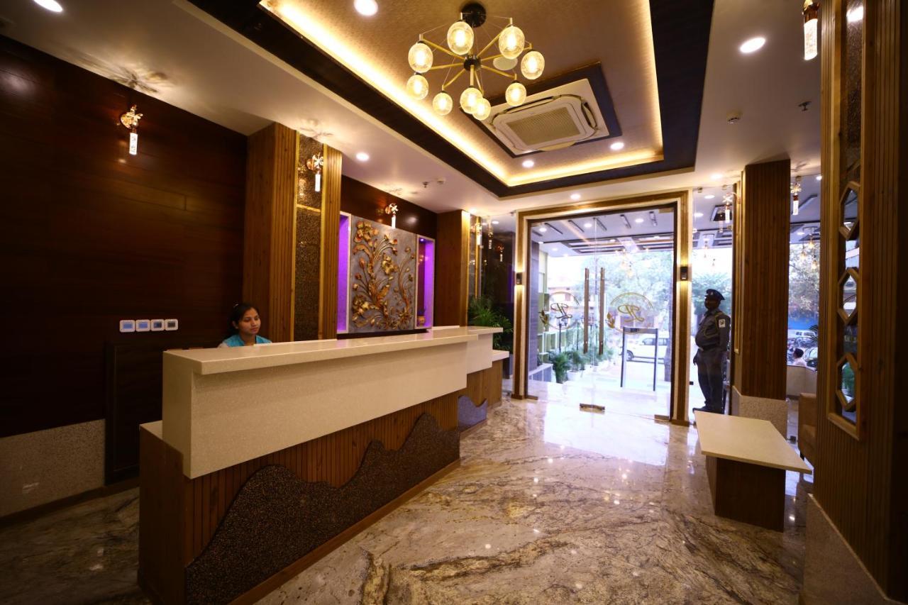 Hotel Prime Land Varanasi Exterior foto